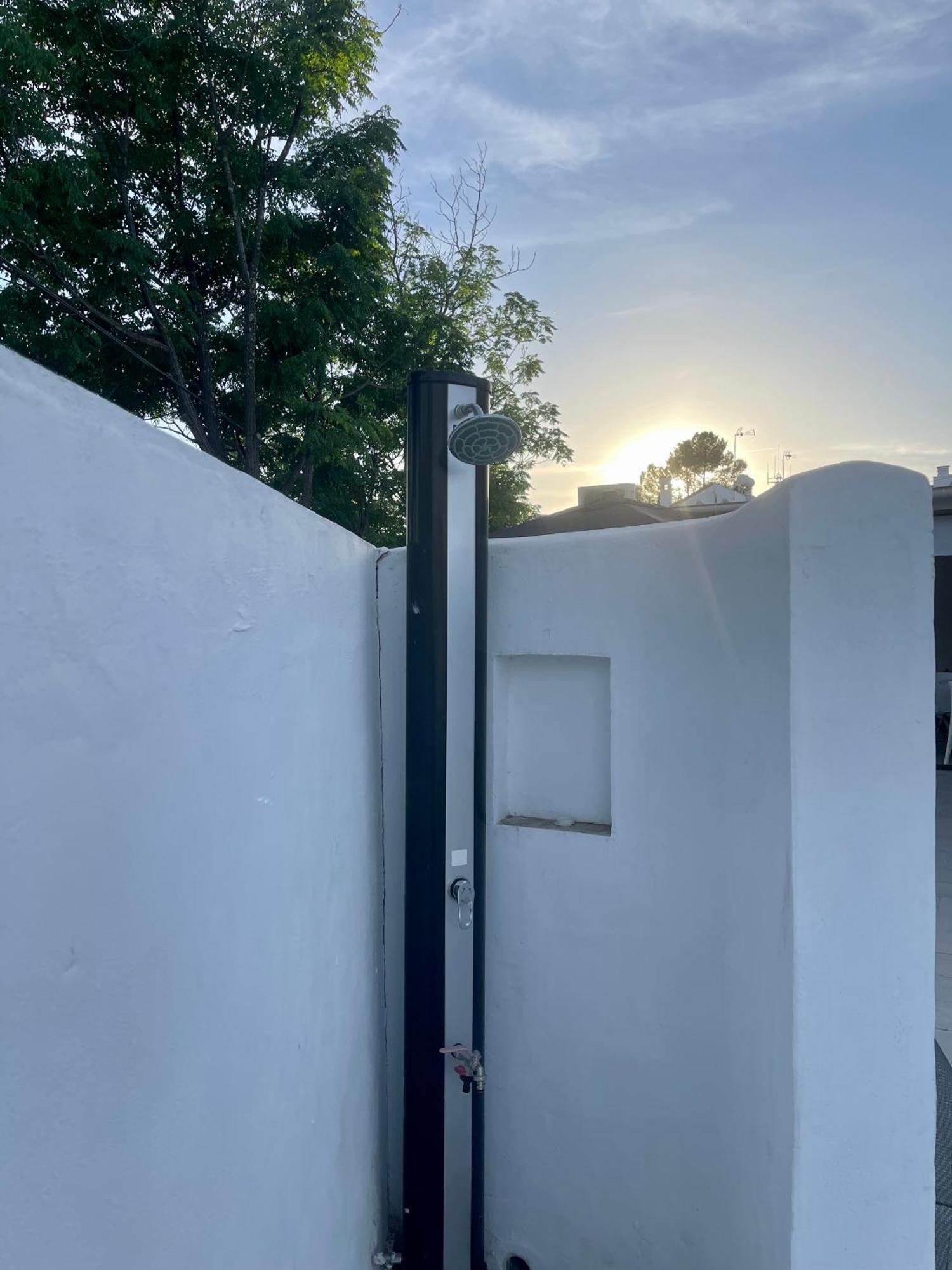 Mediterranean House - Habitaciones Privadas En Casa Compartida Mairena del Aljarafe Exterior photo